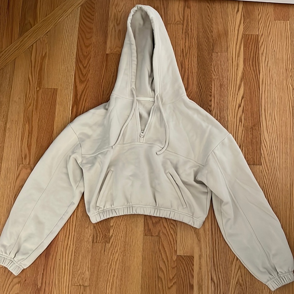 ALO 1/4 Zip Crop
